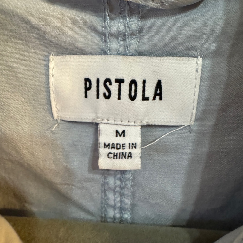 Pistola Meg Short Sleeve Zip Front Romper
Size Medium - Picture 4 of 7
